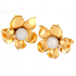 Nouveau Inspired 18K Gold Floral Diamond Earrings (2.0 CTW)
