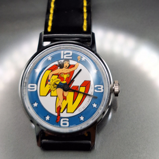 Original wonder woman watch Vintage Rare 1974 Timex Wonder Woman Character Collectible  main image 2