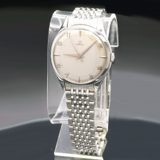 Omega 38mm Oversize 1940s Wristwatch, Ref. 2505-7 – Vintage Swiss Timepiece