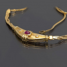Cabochon Ruby and Diamond Necklace | 18K Yellow Gold