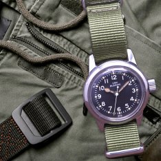 Hamilton Grade 748 Military Trench Watch – Manual Wind | Black Dial | NATO Strap | Circa 1950