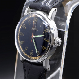Omega Ref. 2242 Wristwatch Circa 1944 – Cal. 30T2-SC Manual Wind | Black Dial Stainless Steel 32mm