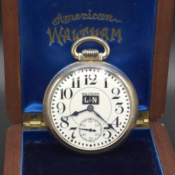 Waltham Vanguard 23 Jewel L&N Railroad Pocket Watch c.1942 | With Box