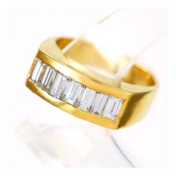 Men's 1.0 TCW Channel Set Baguette Diamond Ring in 18k