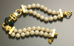 Designer 18K Yellow Gold Pearl Enamel & Green Tourmaline Bracelet by Theorem 90 La Nouvella Bague