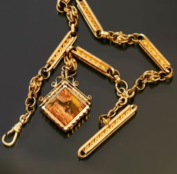 14K YELLOW GOLD LOG LINK POCKET WATCH CHAIN WITH ONYX INTAGLIO AND AMBER PETRIFIED WOOD FOB