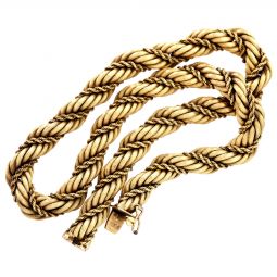 Woman’s Large 18K Rope Necklace