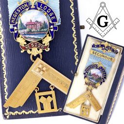 10K Gold Enameled Masonic Medal ca1931-32 | in Original Box and Signed G. Kenning & Son London
